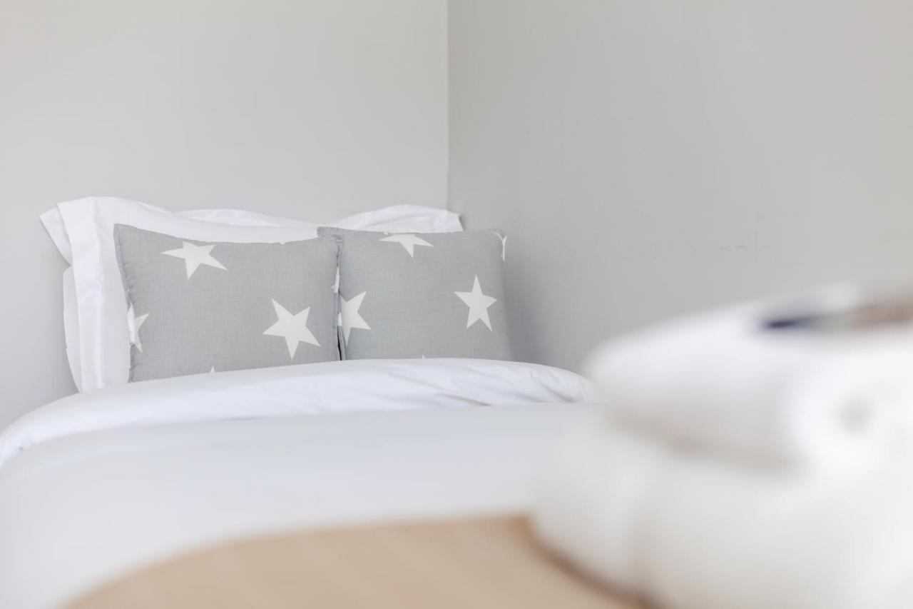 Bright Groundfloor 3br Flat, Brockley, Se Apartment