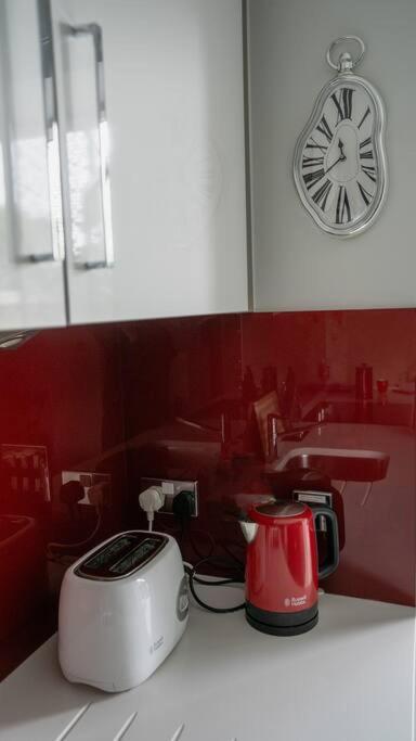 Apartment Cool Dalston Studio With Balcony And Gym London