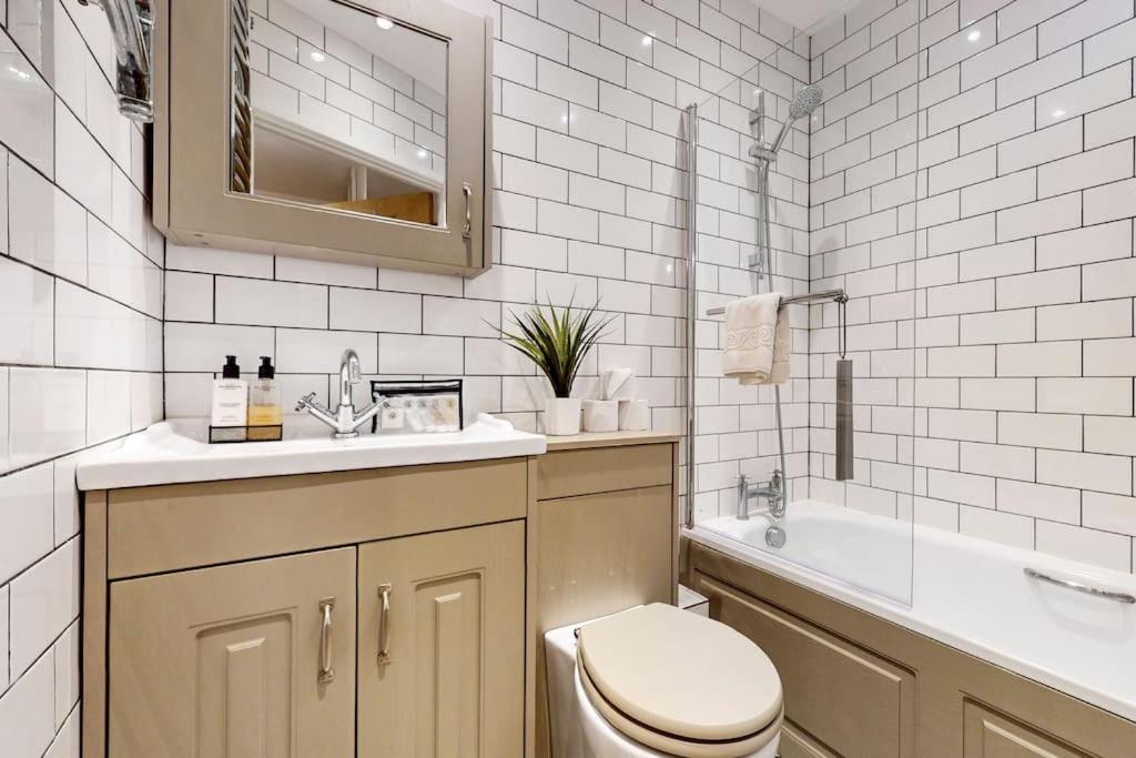 Apartamento Bright & Beautiful 1 Bedroom Flat In Bridge
