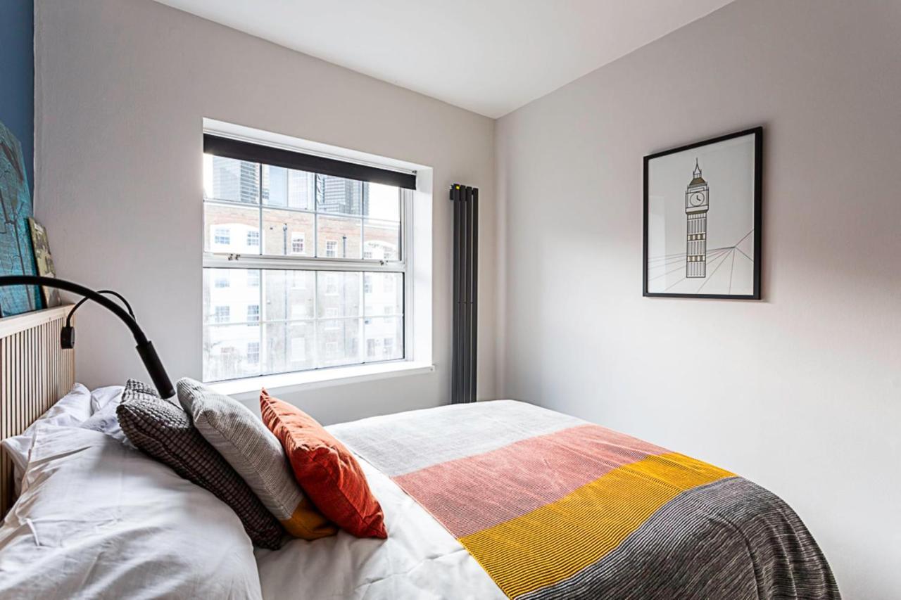Cosy Spitalfields Hideaway Apartment
