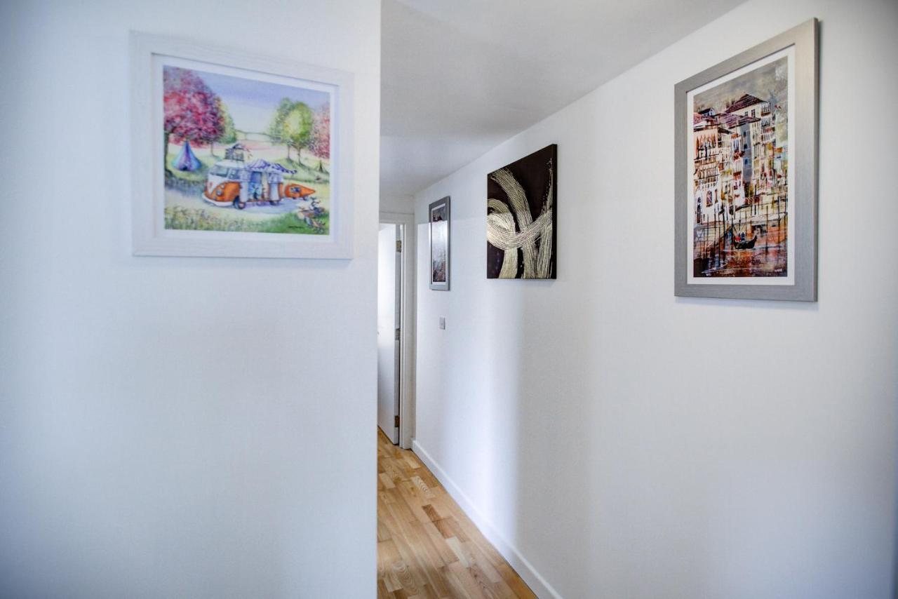 Peckham Plaza Apartment *