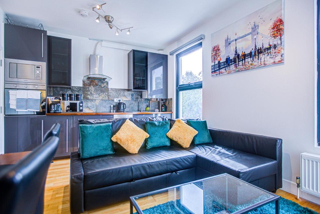 Apartment Peckham Plaza *