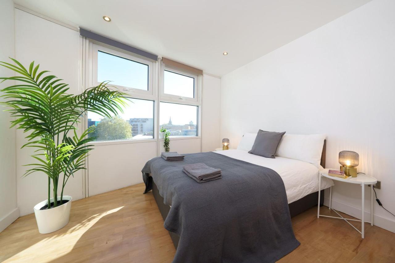 Apartment Attractive