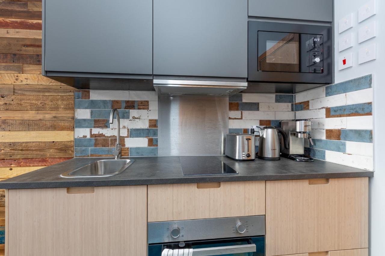 Apartment New Stylish Flat Near Woolwich Tube