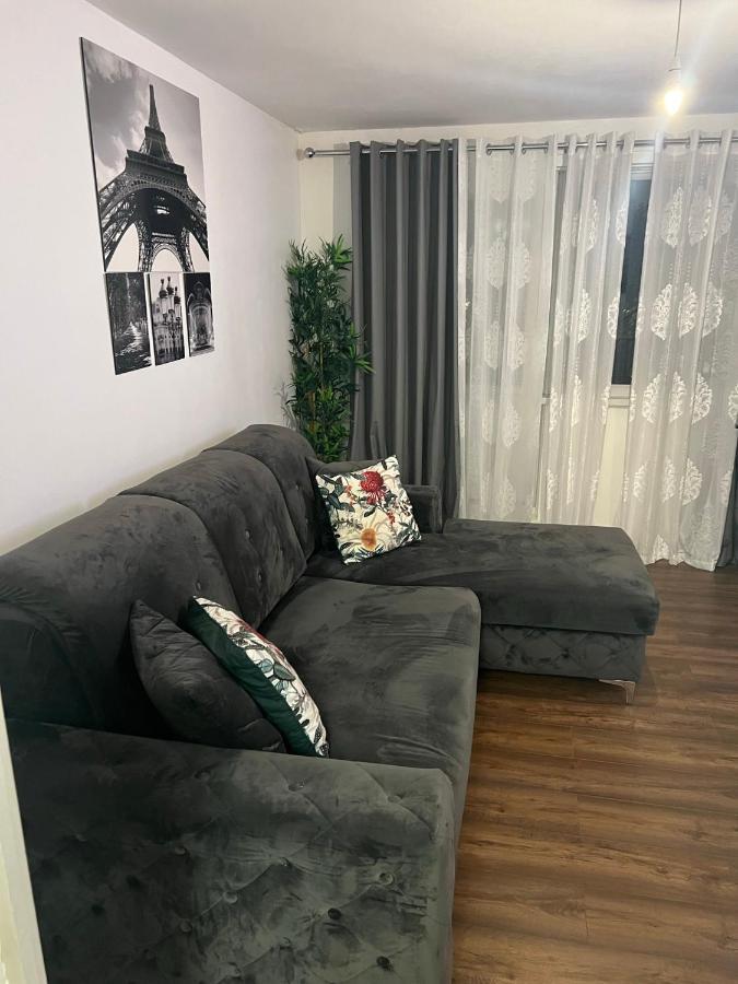 Apartment Accu Care *