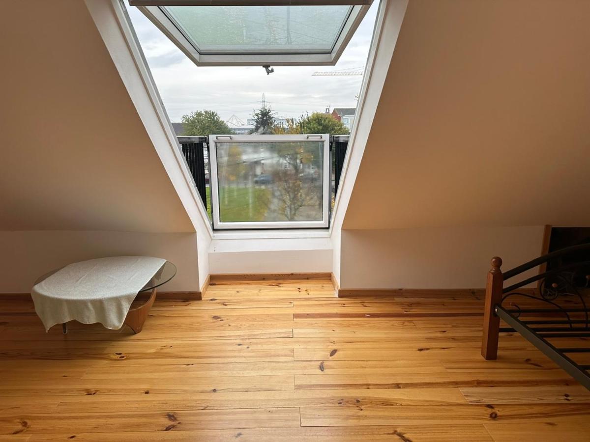 Tran Homestay * London
