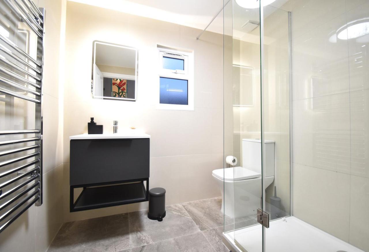 Stunning 3 Bed Apartamento Londres