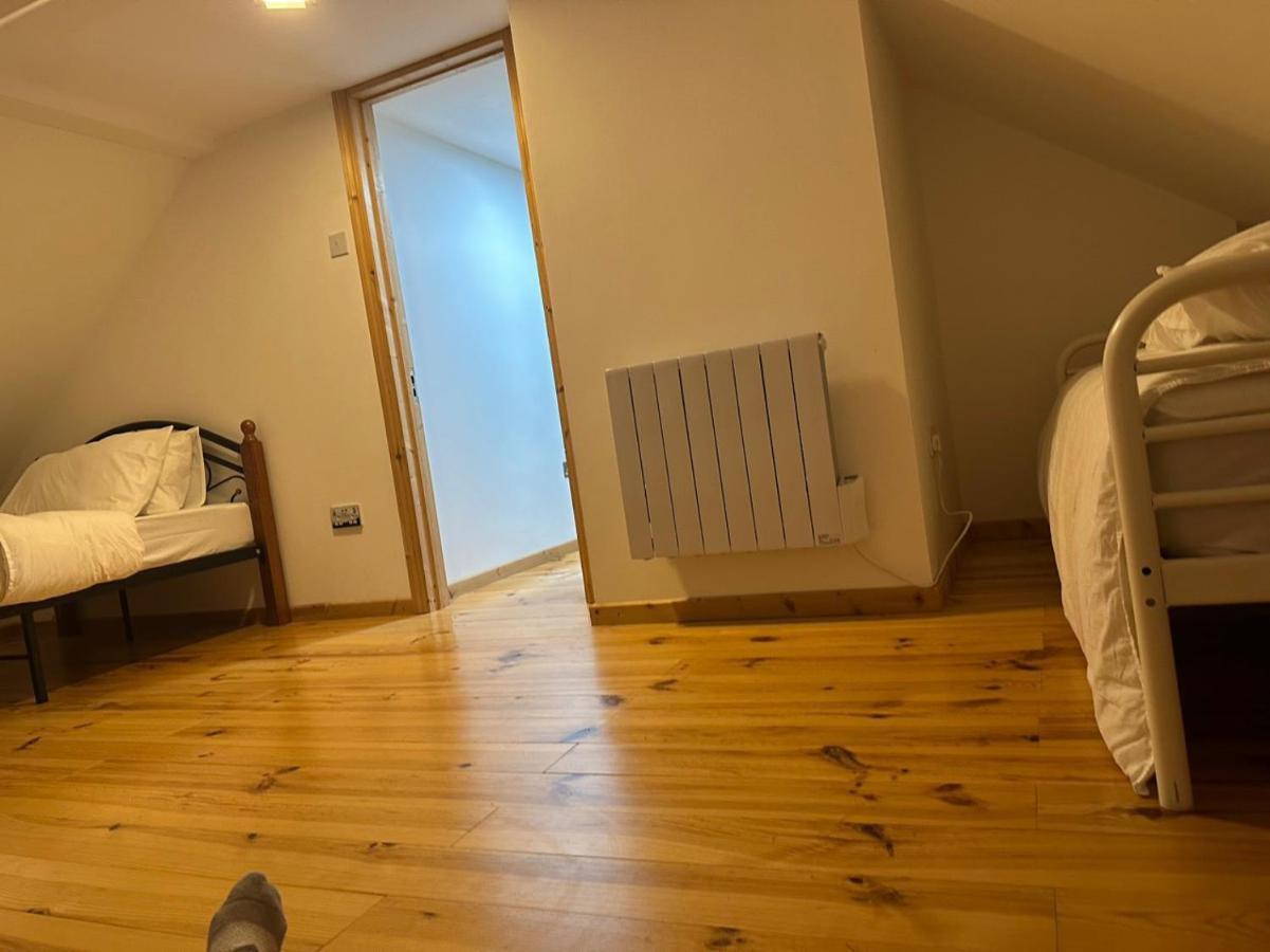 Tran Homestay Homestay London