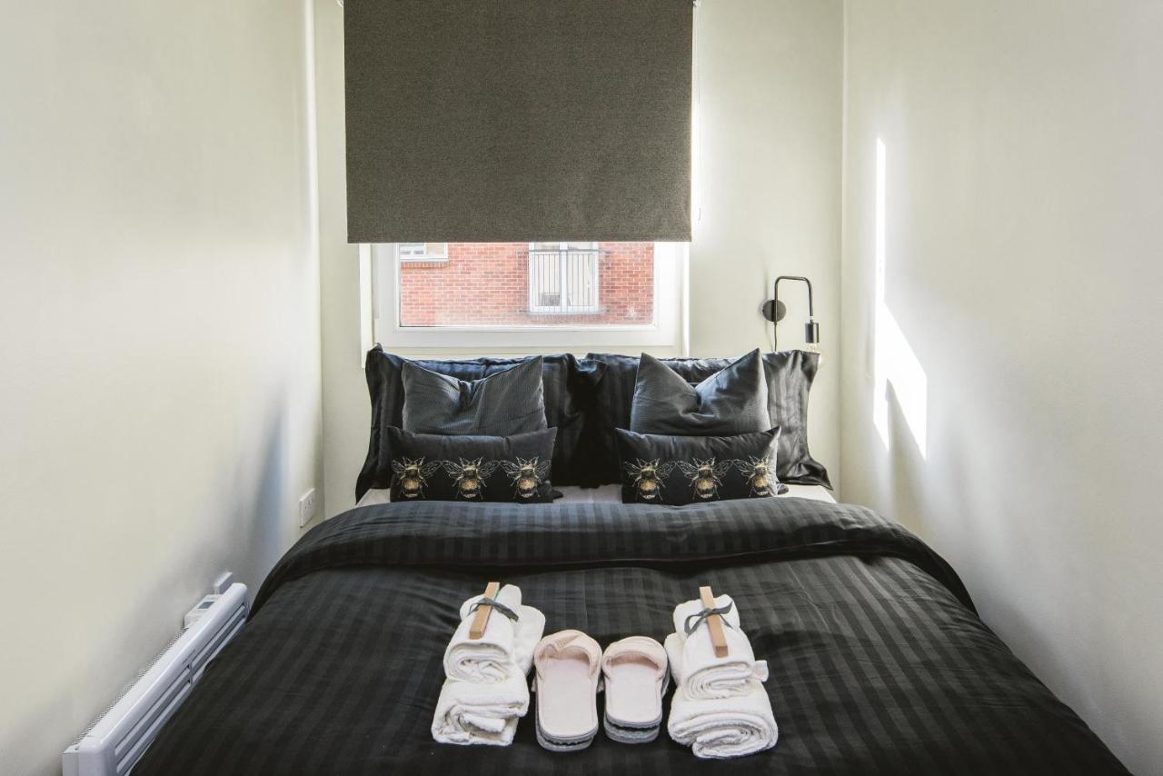 Canary Wharf 2-bed Luxury Haven Apartamento