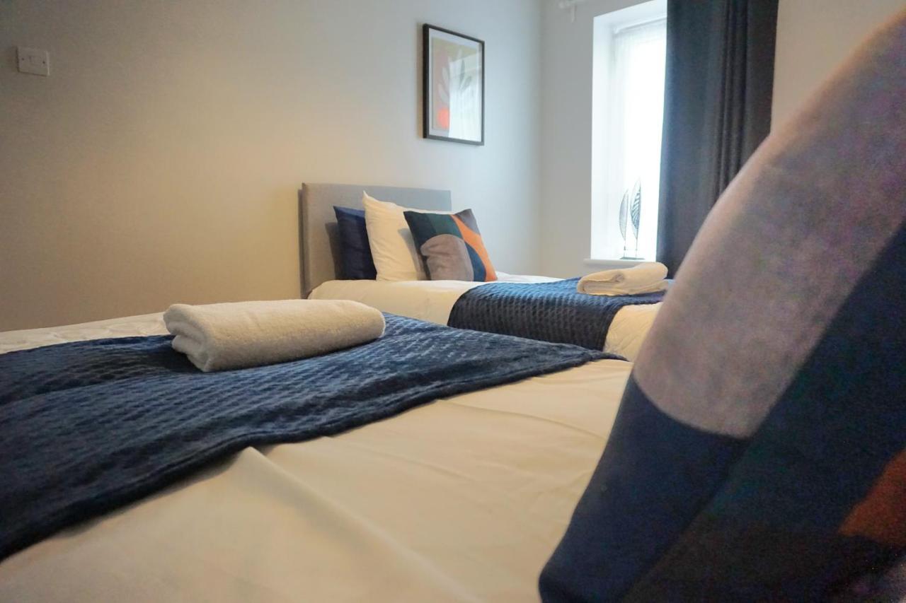 Apartment Stylish In London, E14 *