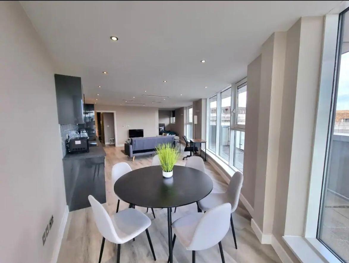 Gallions Reach Apartment London