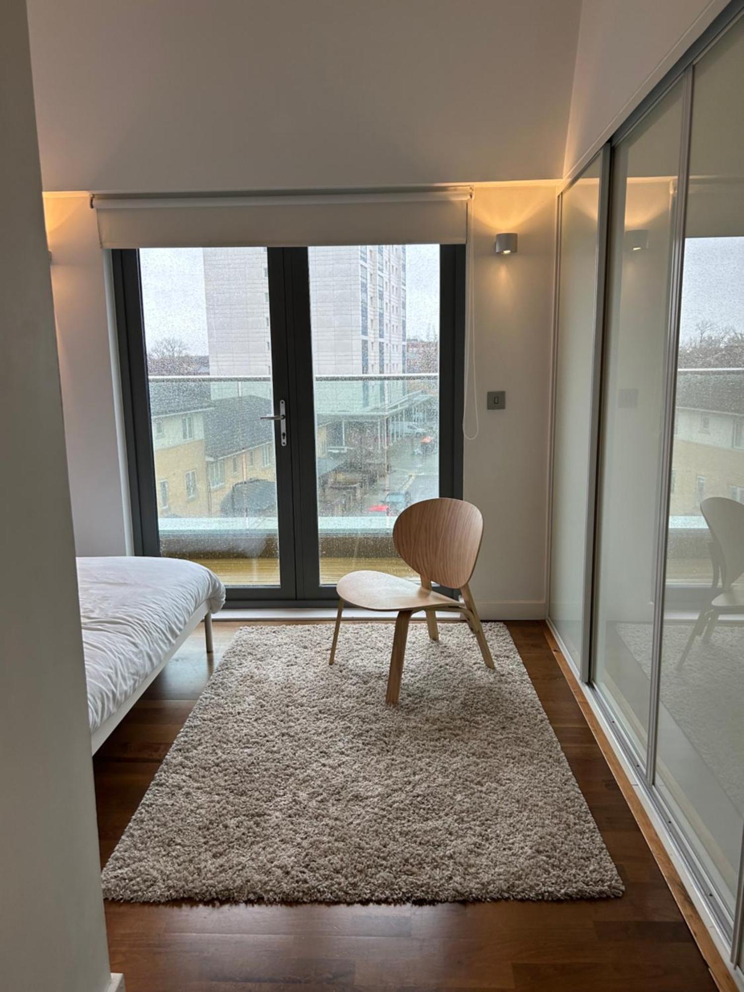 In Style: Modern 2-bed In Trendy Area Apartment *