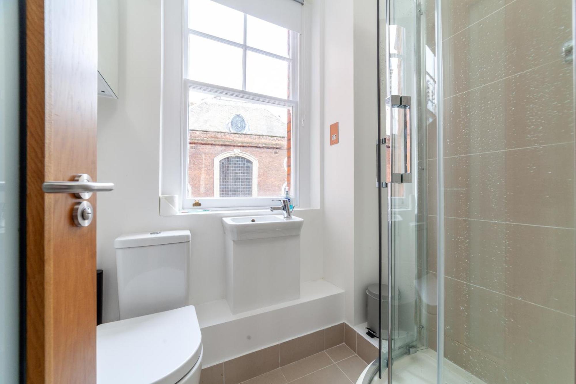 Cannon Street Apartment London
