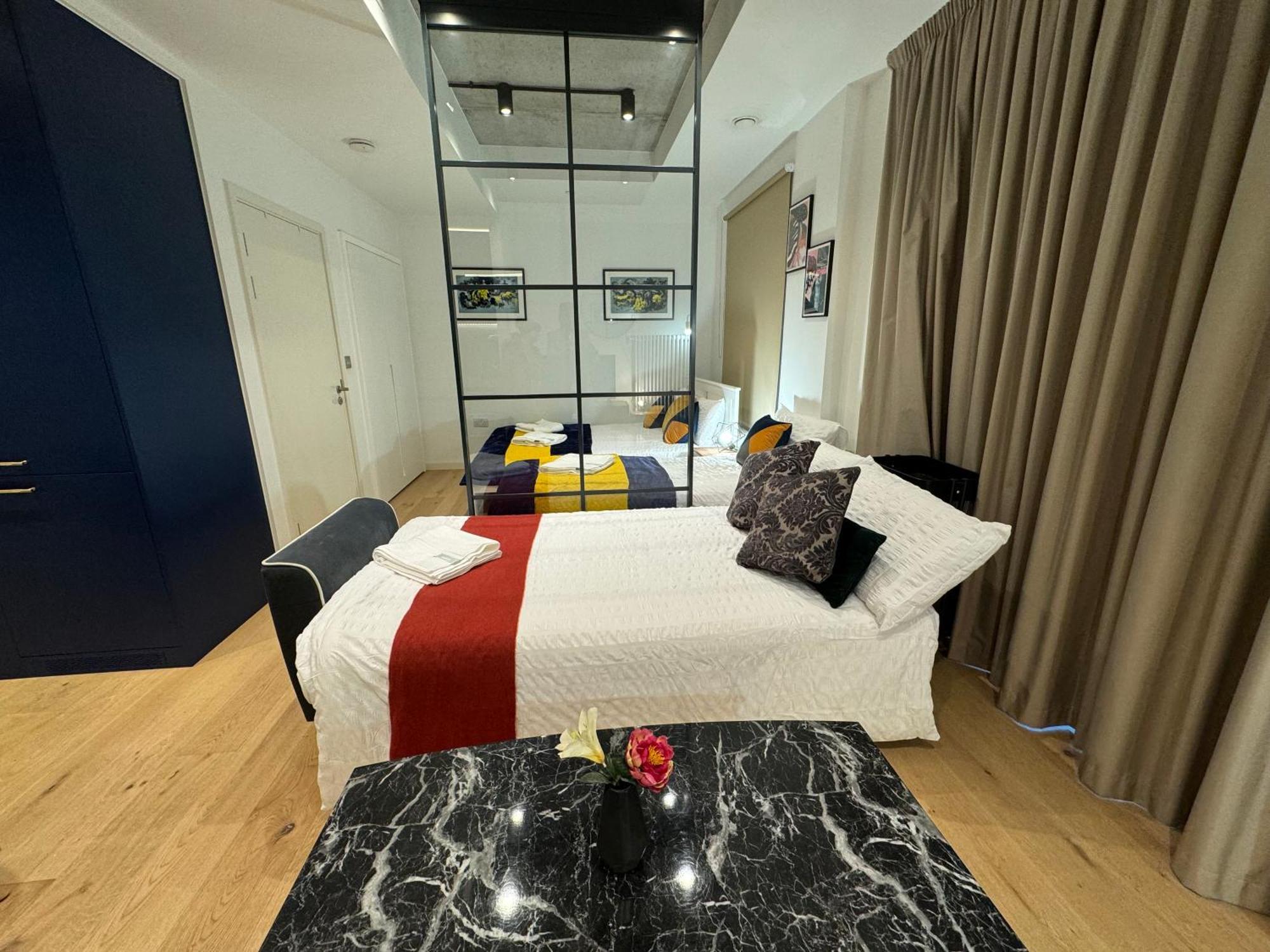 Amazing Cosy Apartment, Next To O2 Arena And Close To Excel, Secure Parking * London