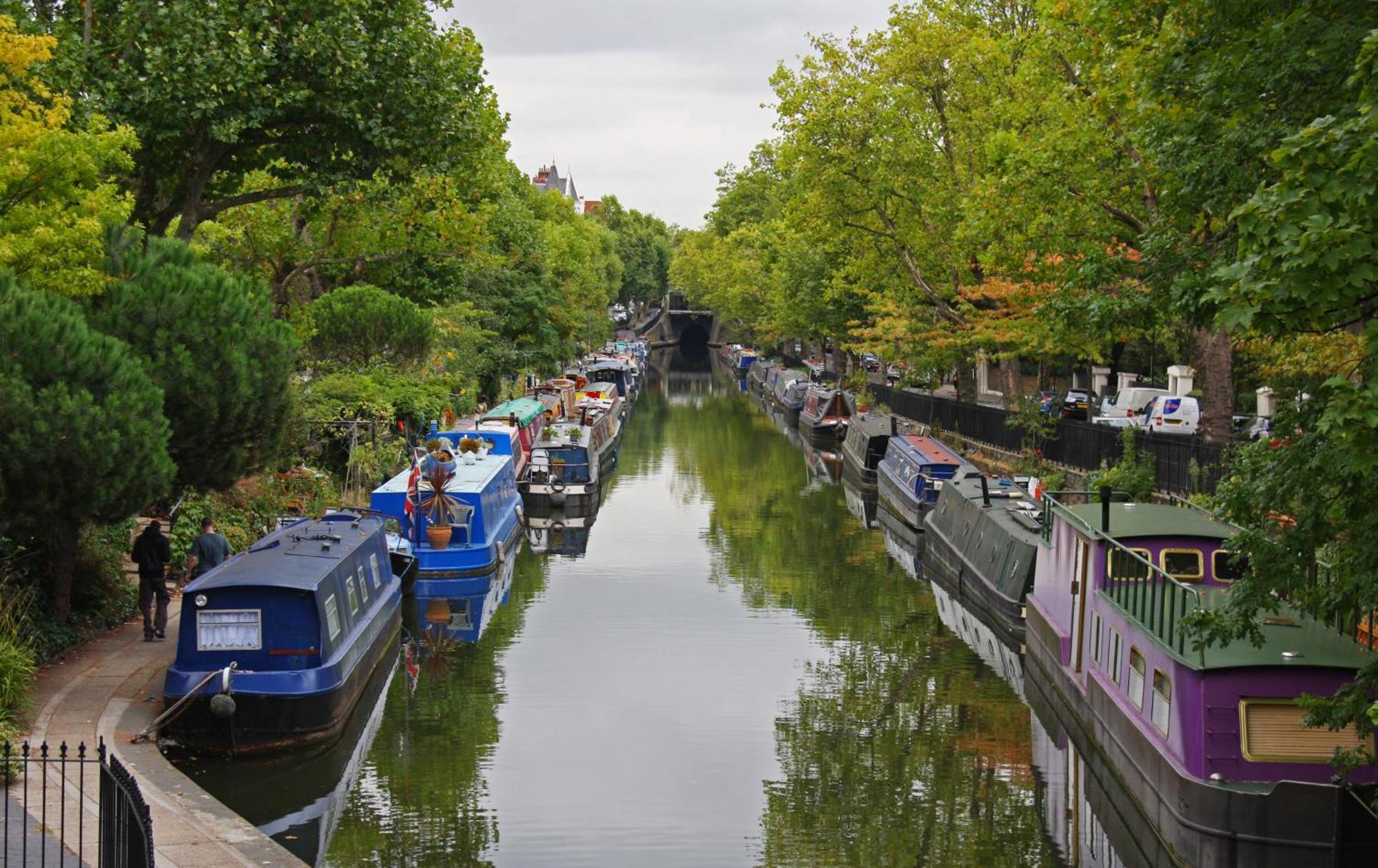 Orange Flat By Lower Regent Canal * London