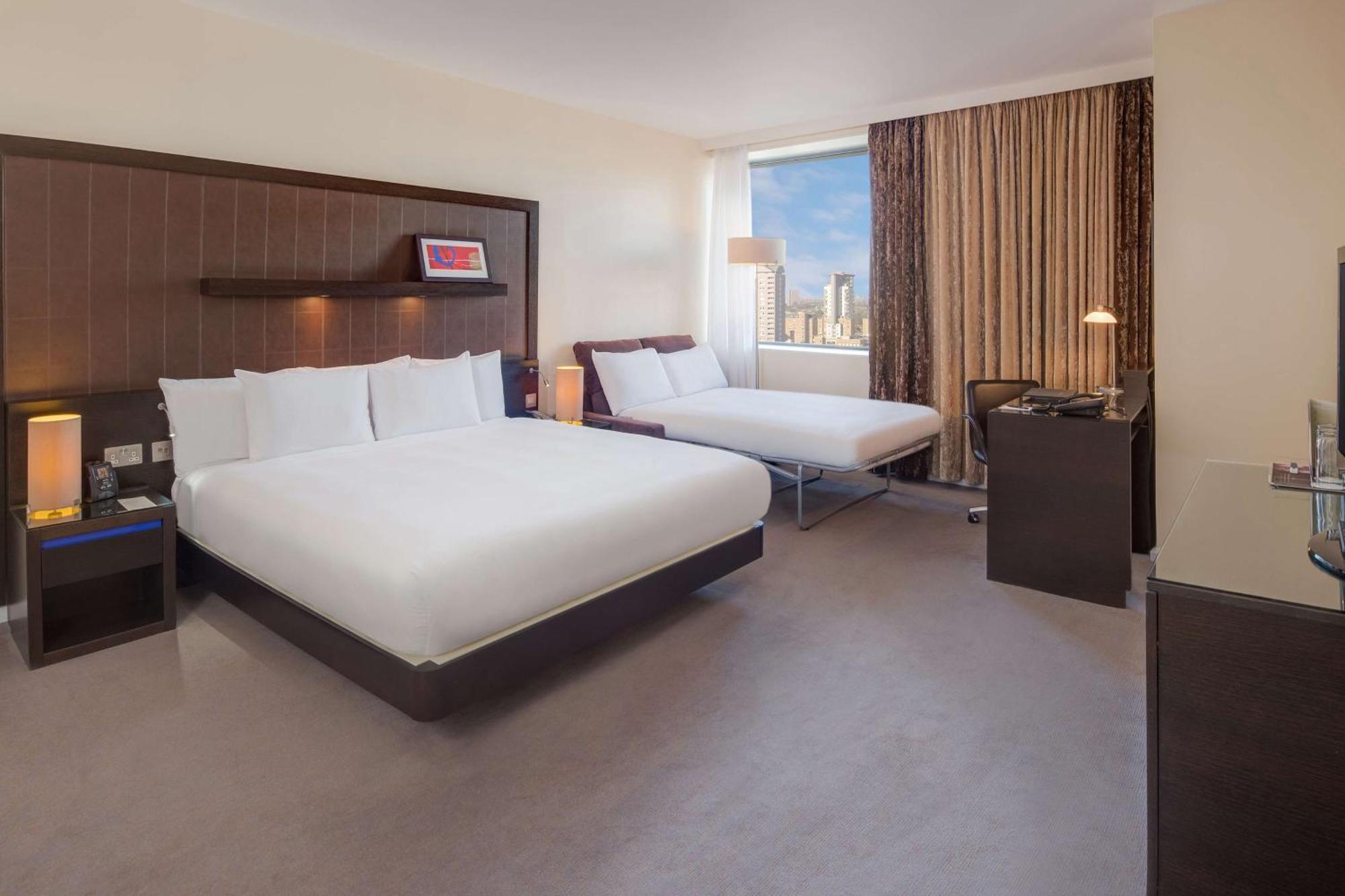 Hilton Canary Wharf London