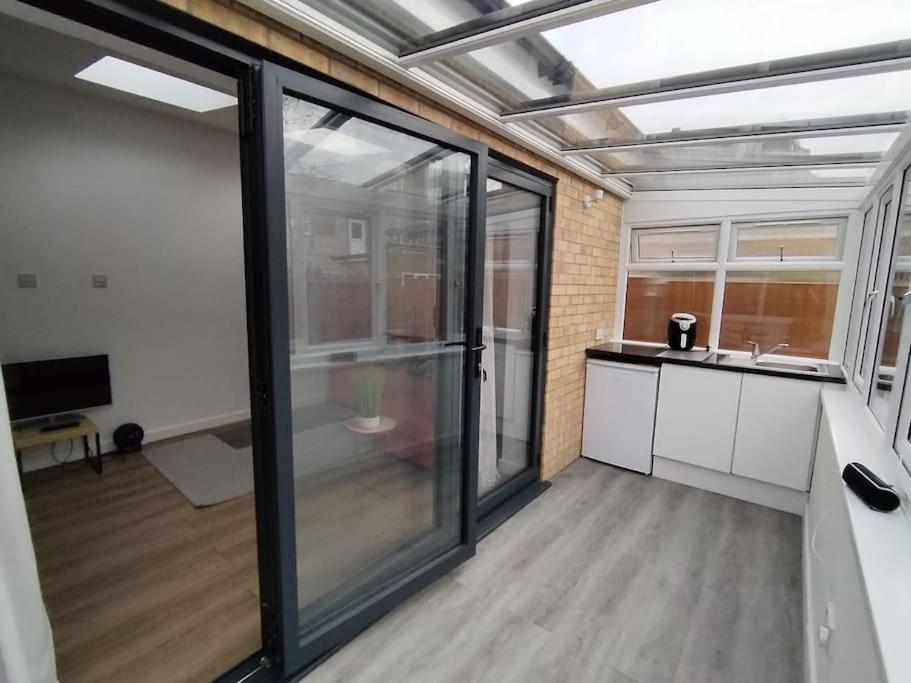 Holiday home Cosy Near E1