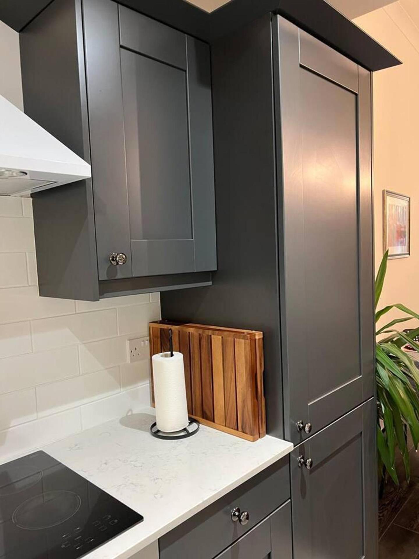 Modern And Spacious 2 Bedroom Flat Near Shoreditch London