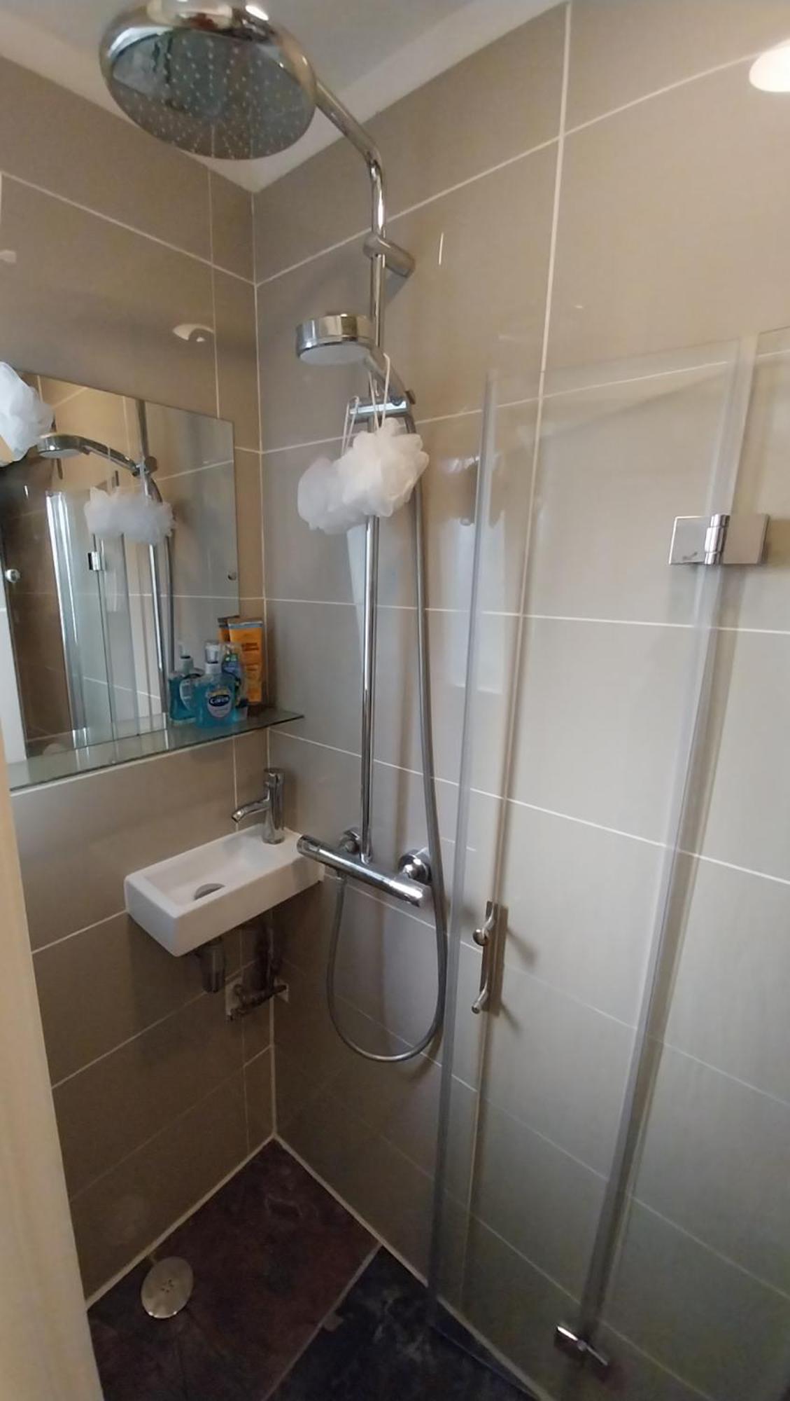 3-bed House With Amazing Garden Pousada