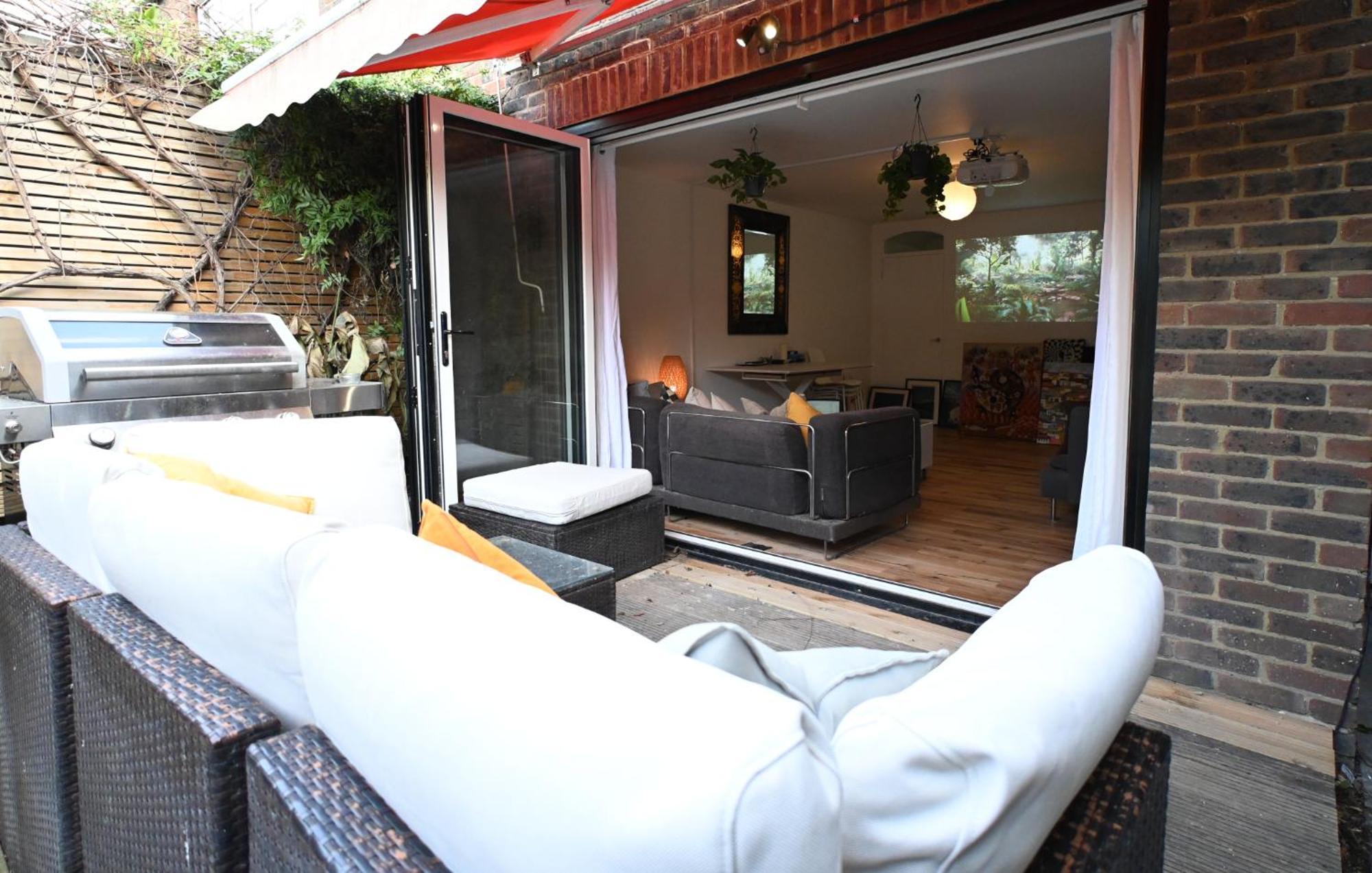 3-bed House With Amazing Garden Pousada *