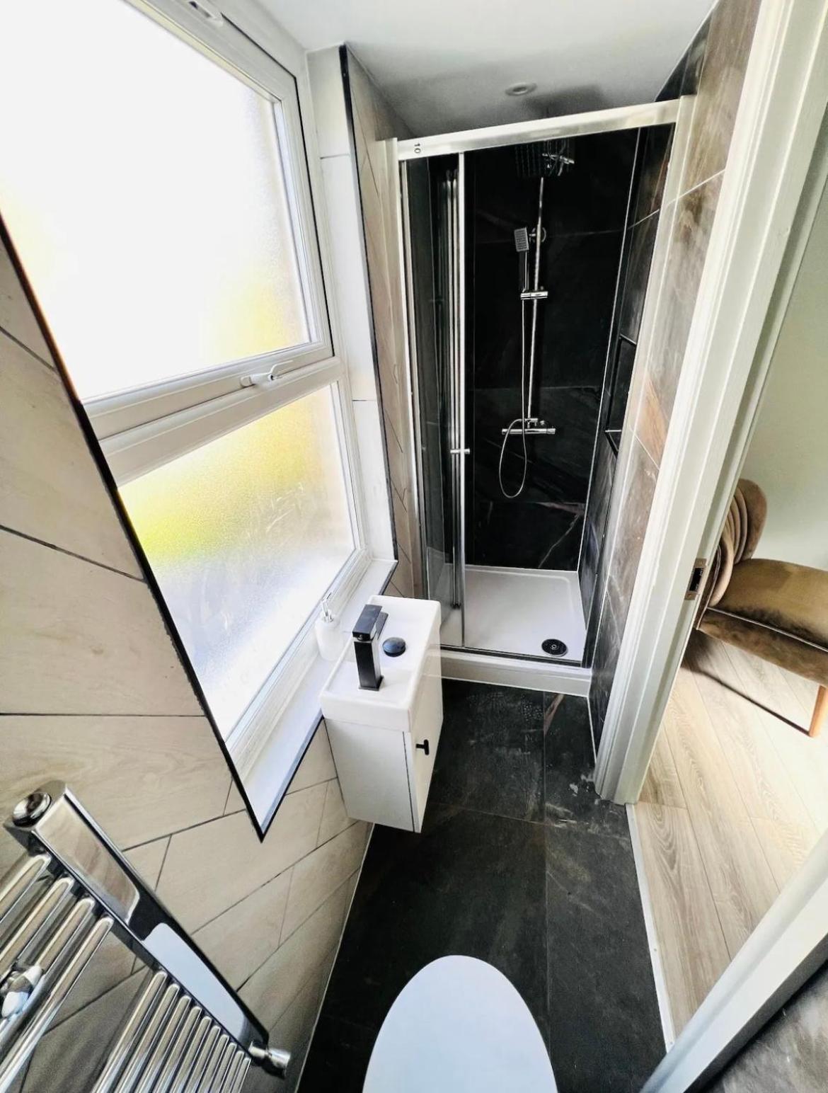 43 Ensuite Look Like Locations Homestay *
