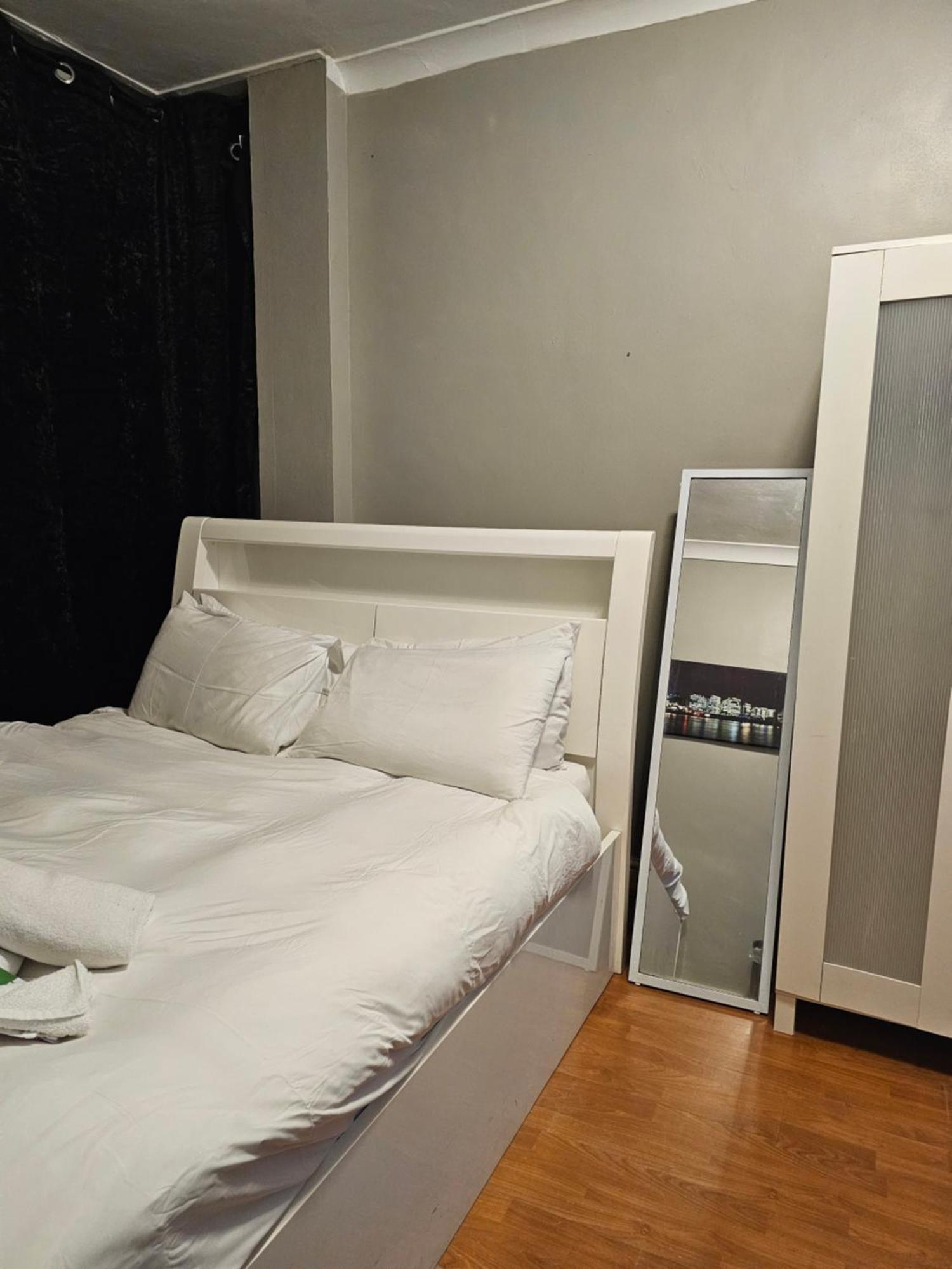 Umbrella Excel Homestay London