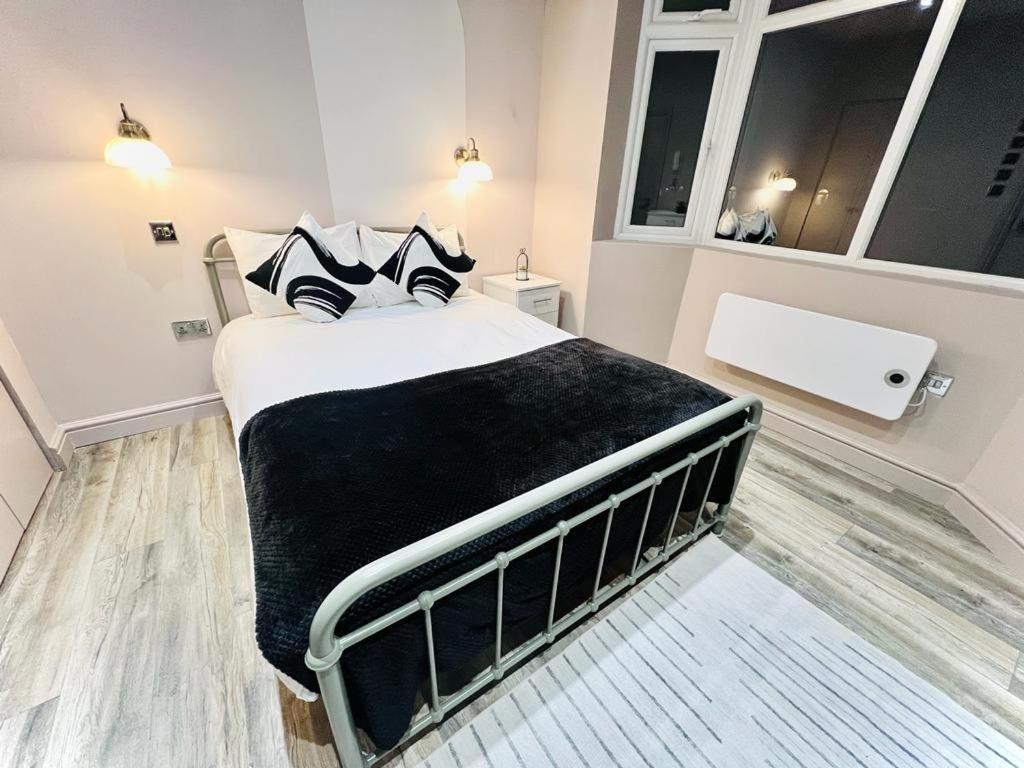 Studios: Exceptional Standard For A Memorable * London