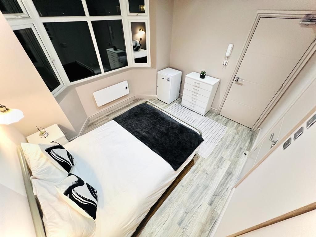 Studios: Exceptional Standard For A Memorable * London