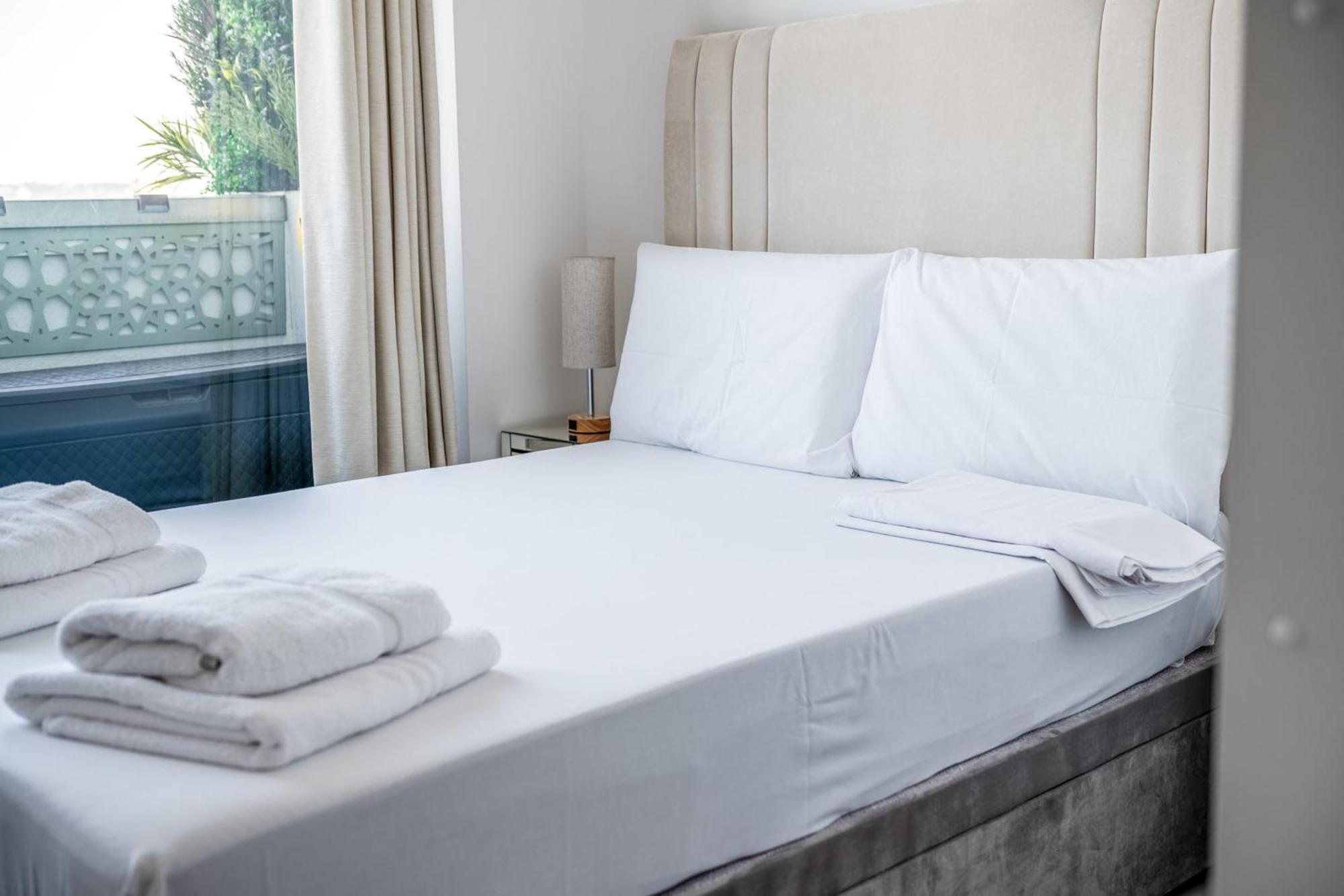Canary Wharf Retreat With Free Secure Parking Apartamento Londres