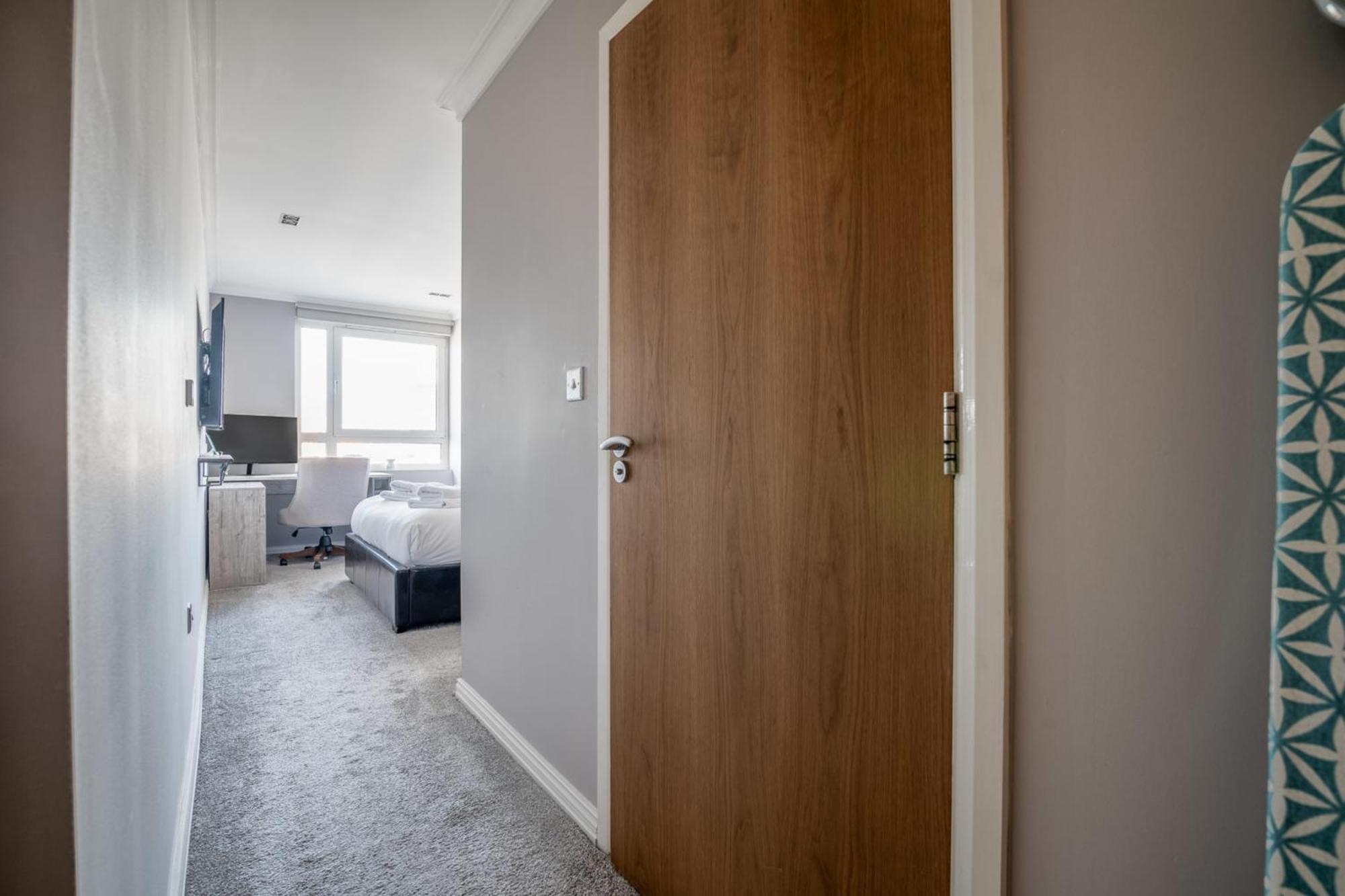 Canary Wharf Retreat With Free Secure Parking Apartamento *