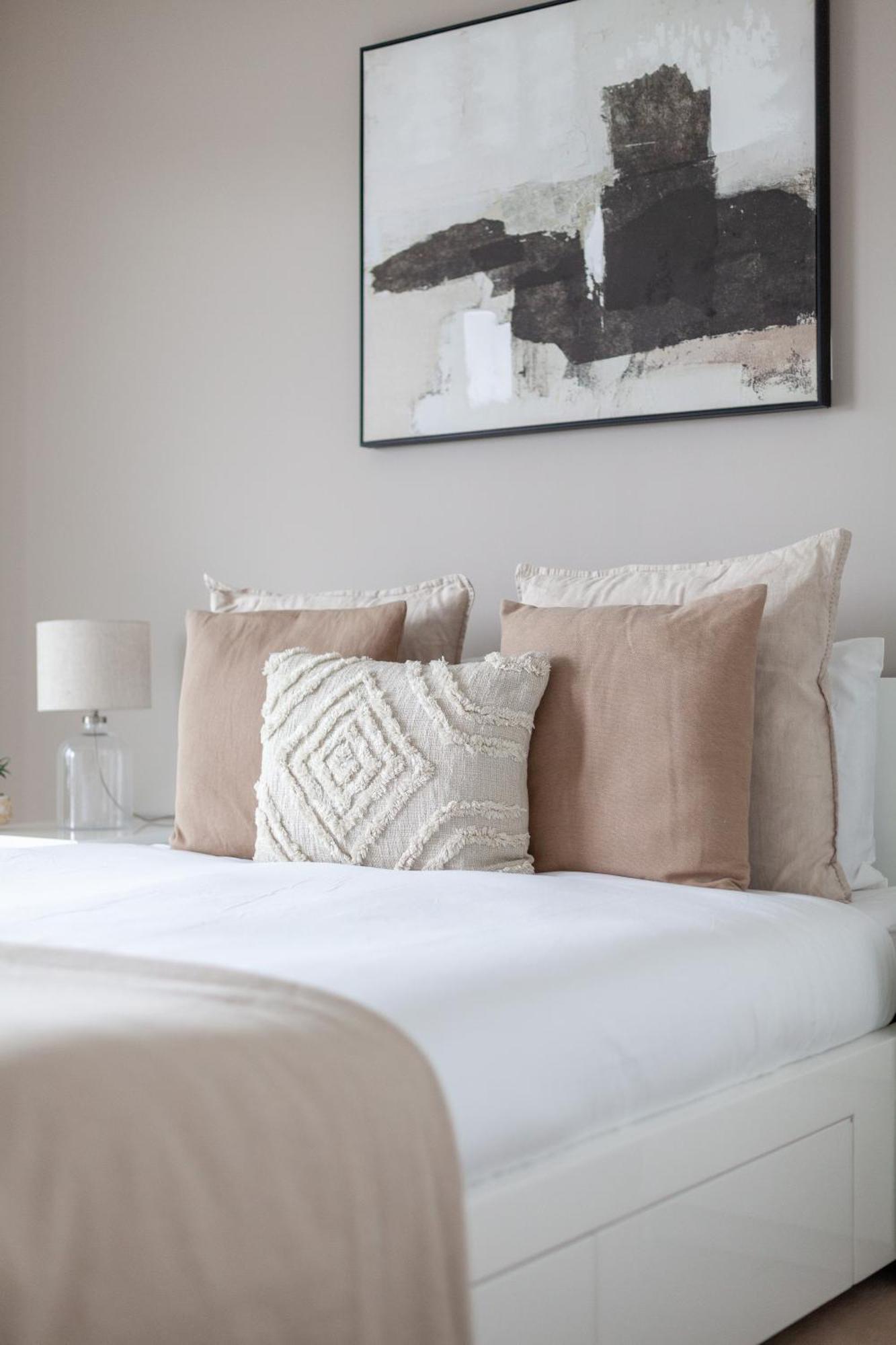 The Thames Collection * London