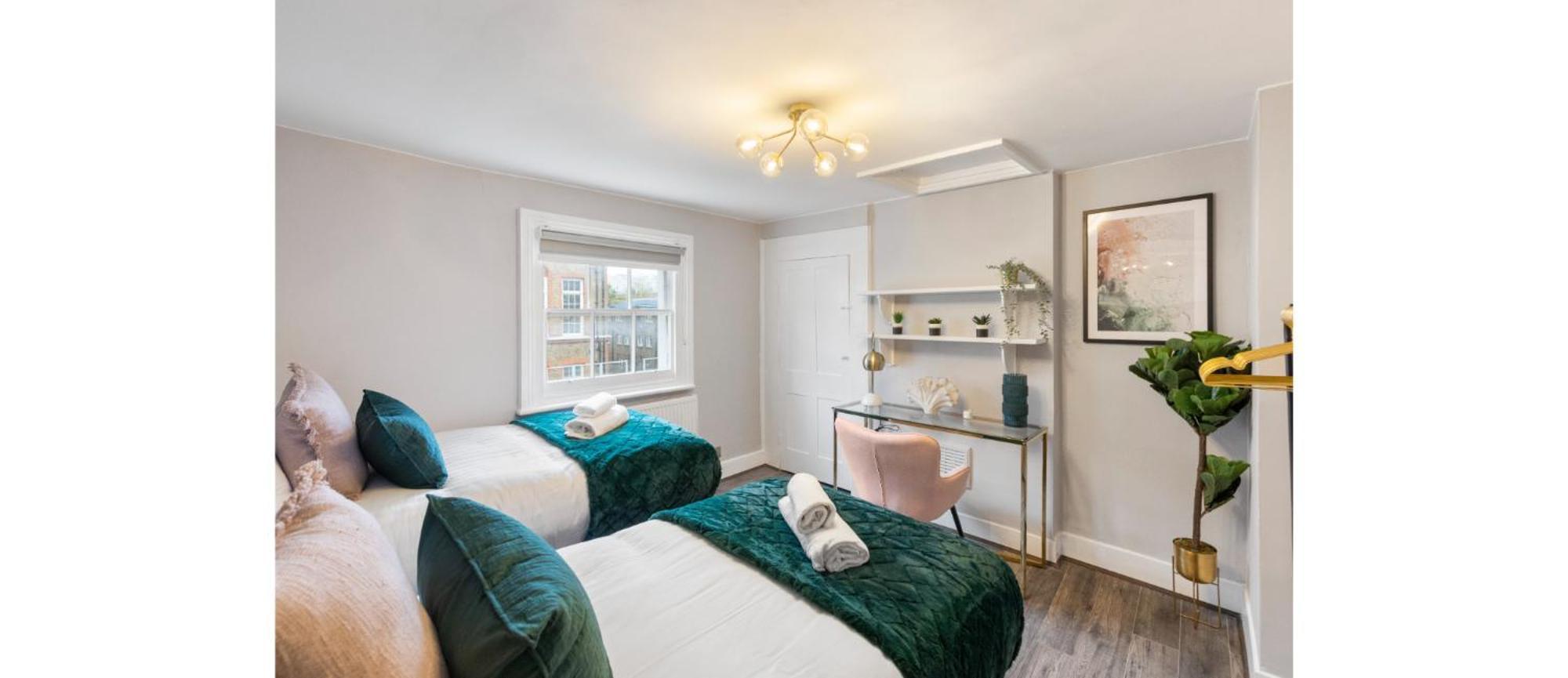 Apartment Serenity In The City: 5br In Whitechapel