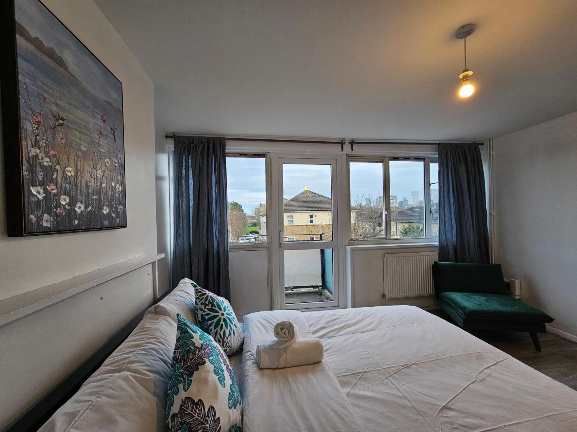 Whitechapel E1 Guest house London