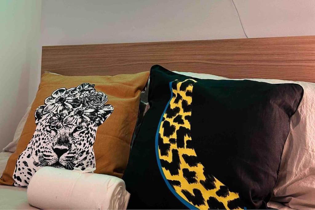 Flat Next To Central Line Underground Station Apartment