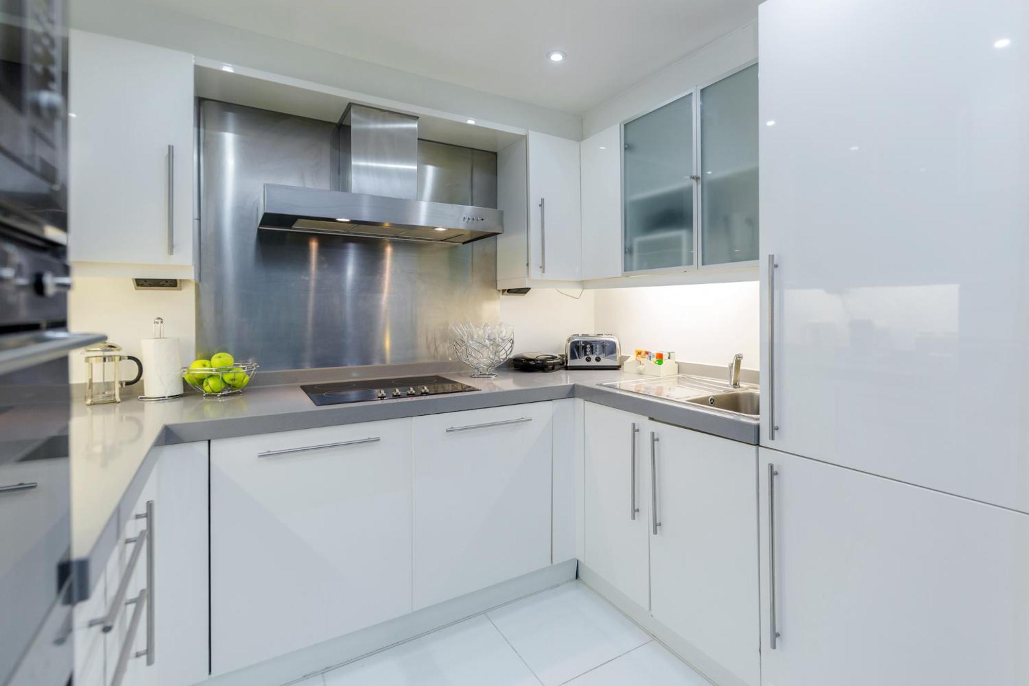 2&3 Bedrooms Near Excel - Modern Spacious For Larger Groups London