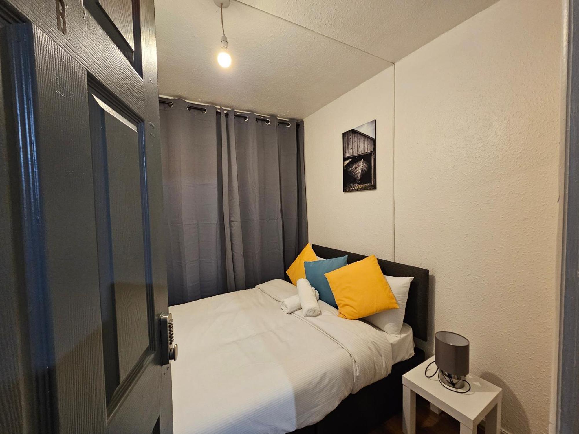 Spitalfields Guest house *