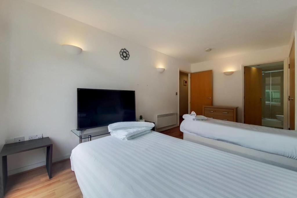 Apartment 2&3 Bedrooms Near Excel - Modern Spacious For Larger Groups *