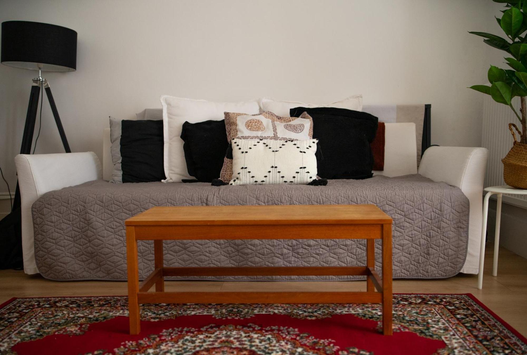 1 Bed In London, 10 Minutes From Bridge Apartment