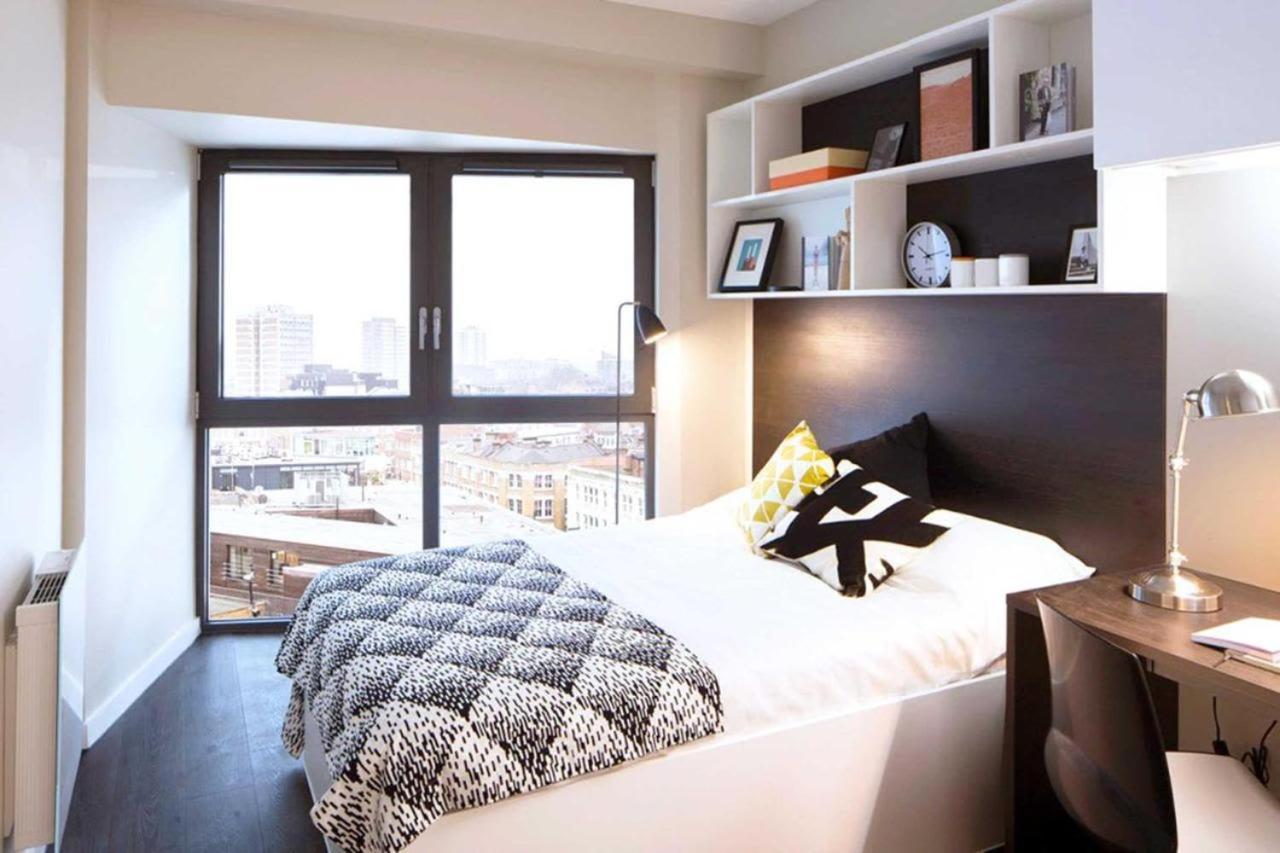 For Students Only Premium And 2 Bed At Chapter Old Street In Londres