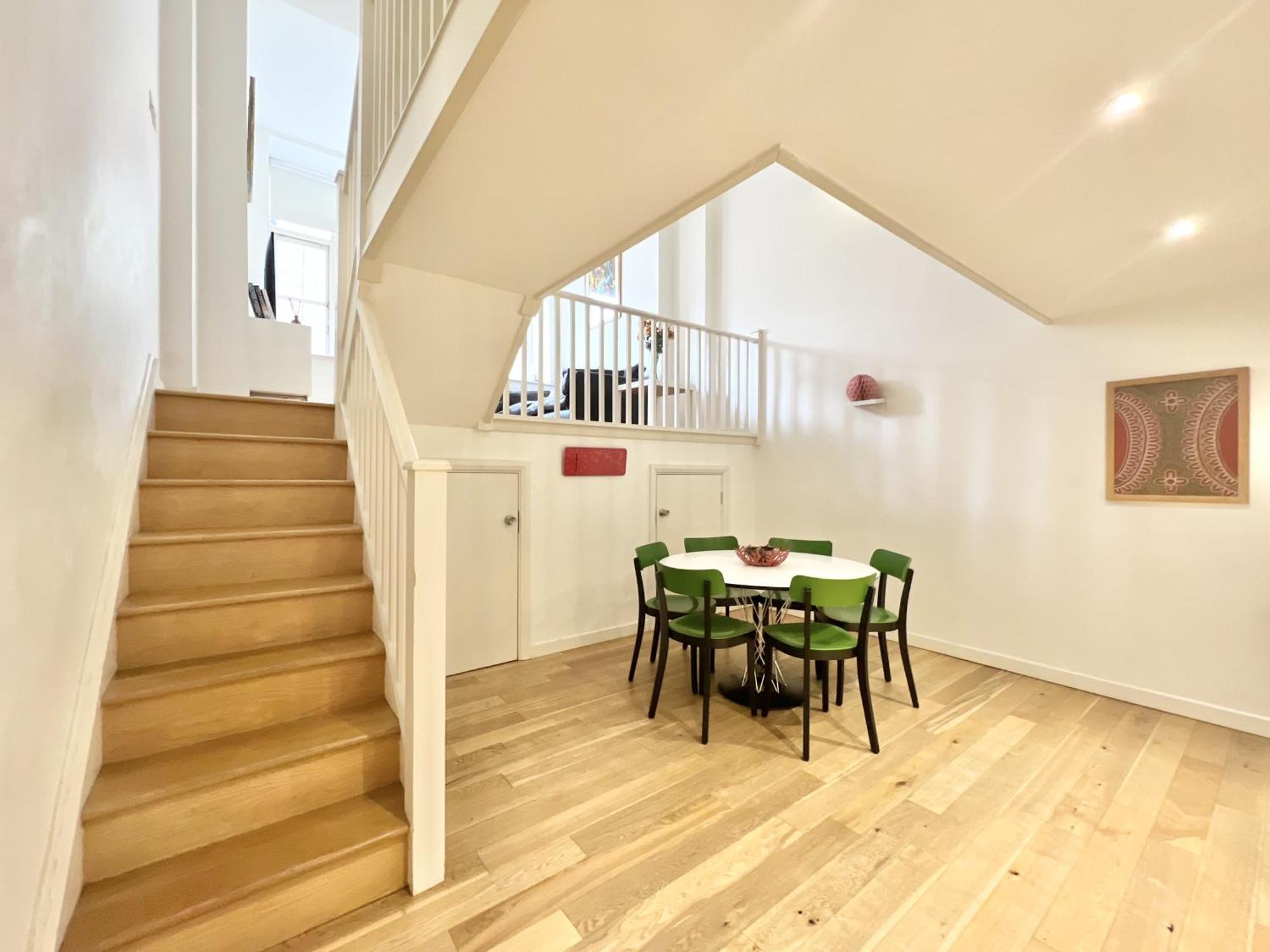 Vip Serviced Excellent Location Great Price Apartment