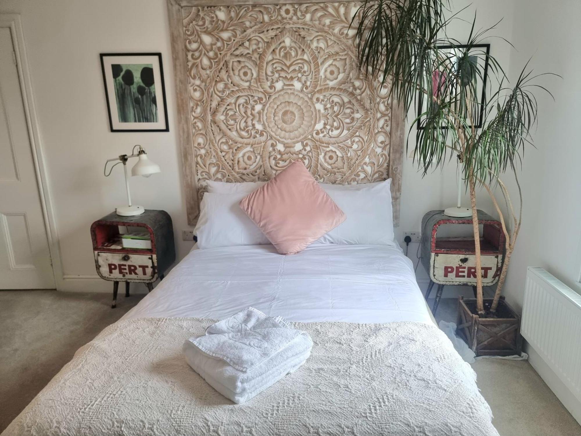 Stylish 2-bed Flat, Quick Access To Sights Apartment London