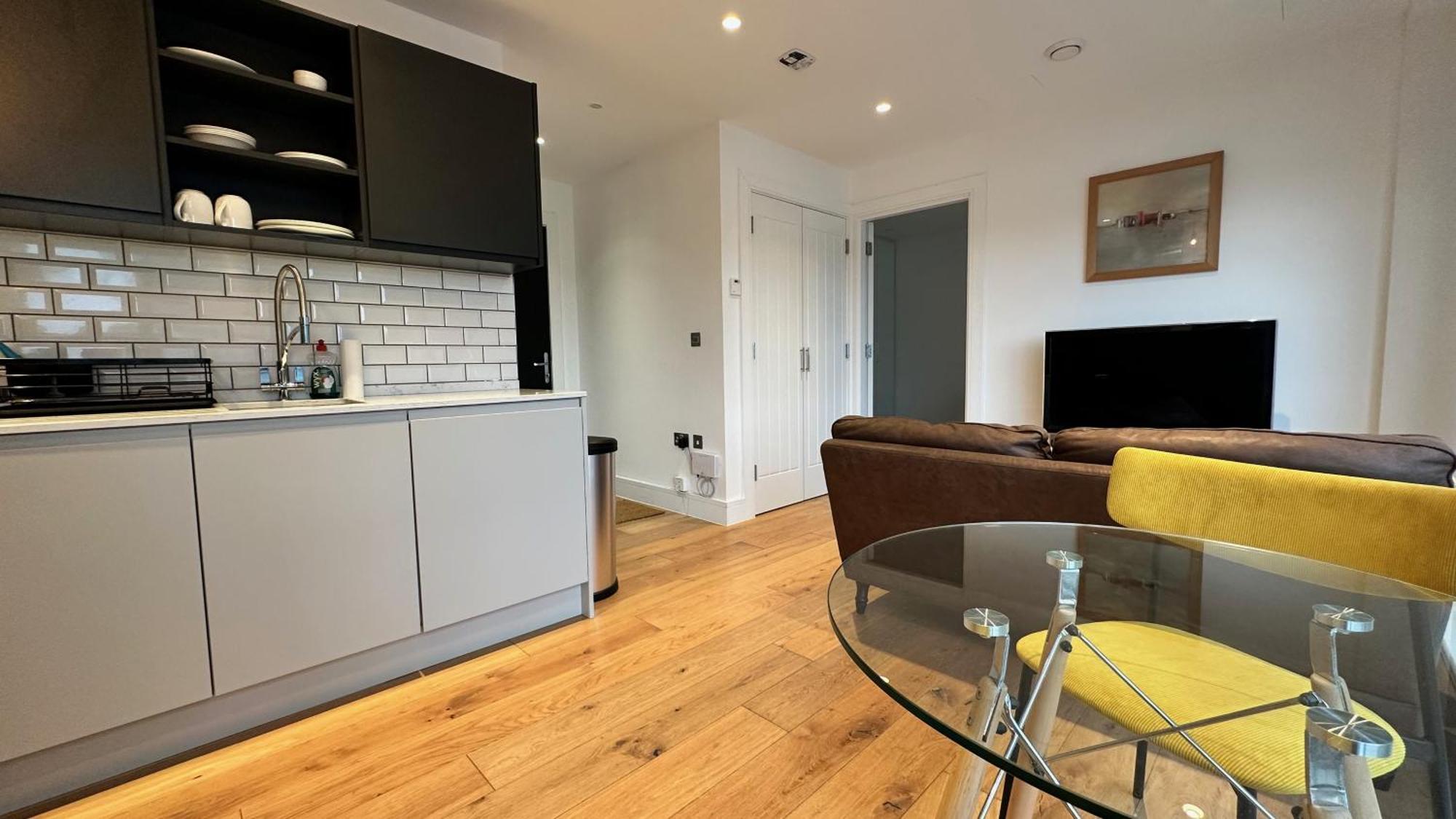 Apartment Modern & Stylish 1 Bedroom Flat