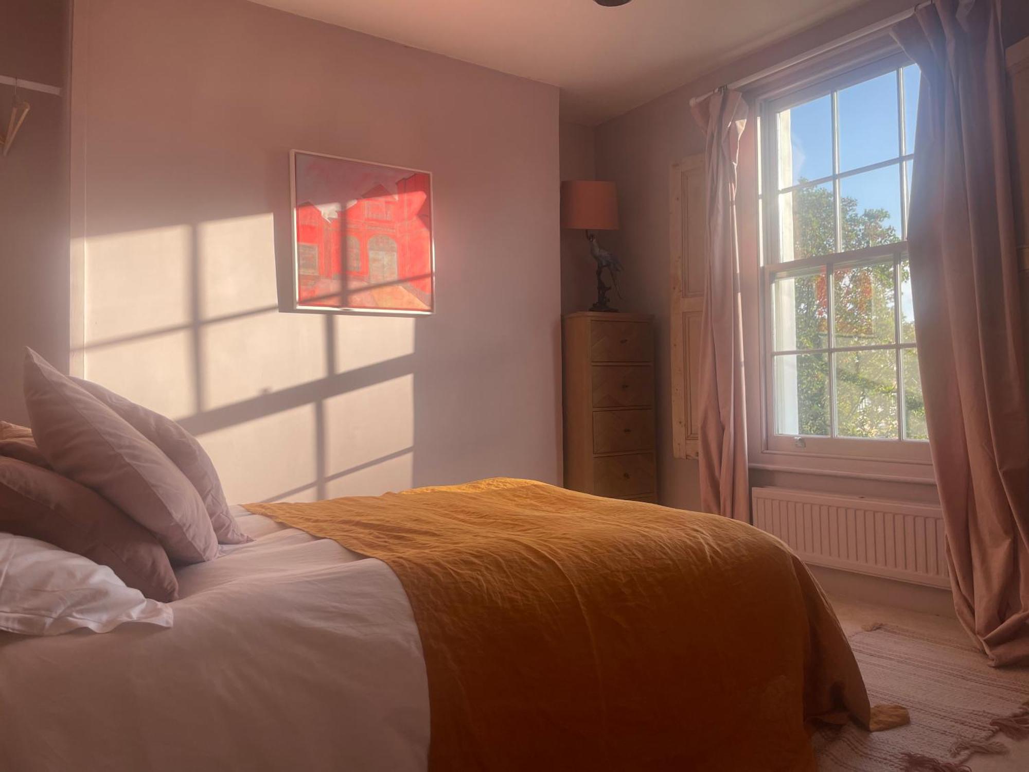 Beautiful Victorian House, Sleeps 12 * London