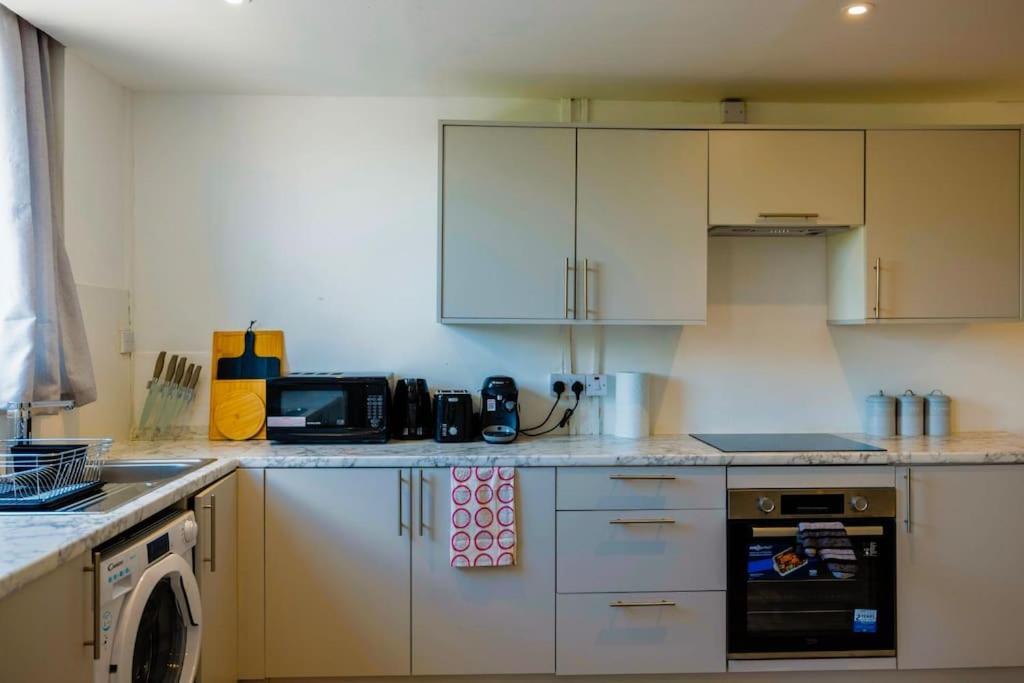 Apartamento 2 Bedrooms -parking-very Spacious-wifi