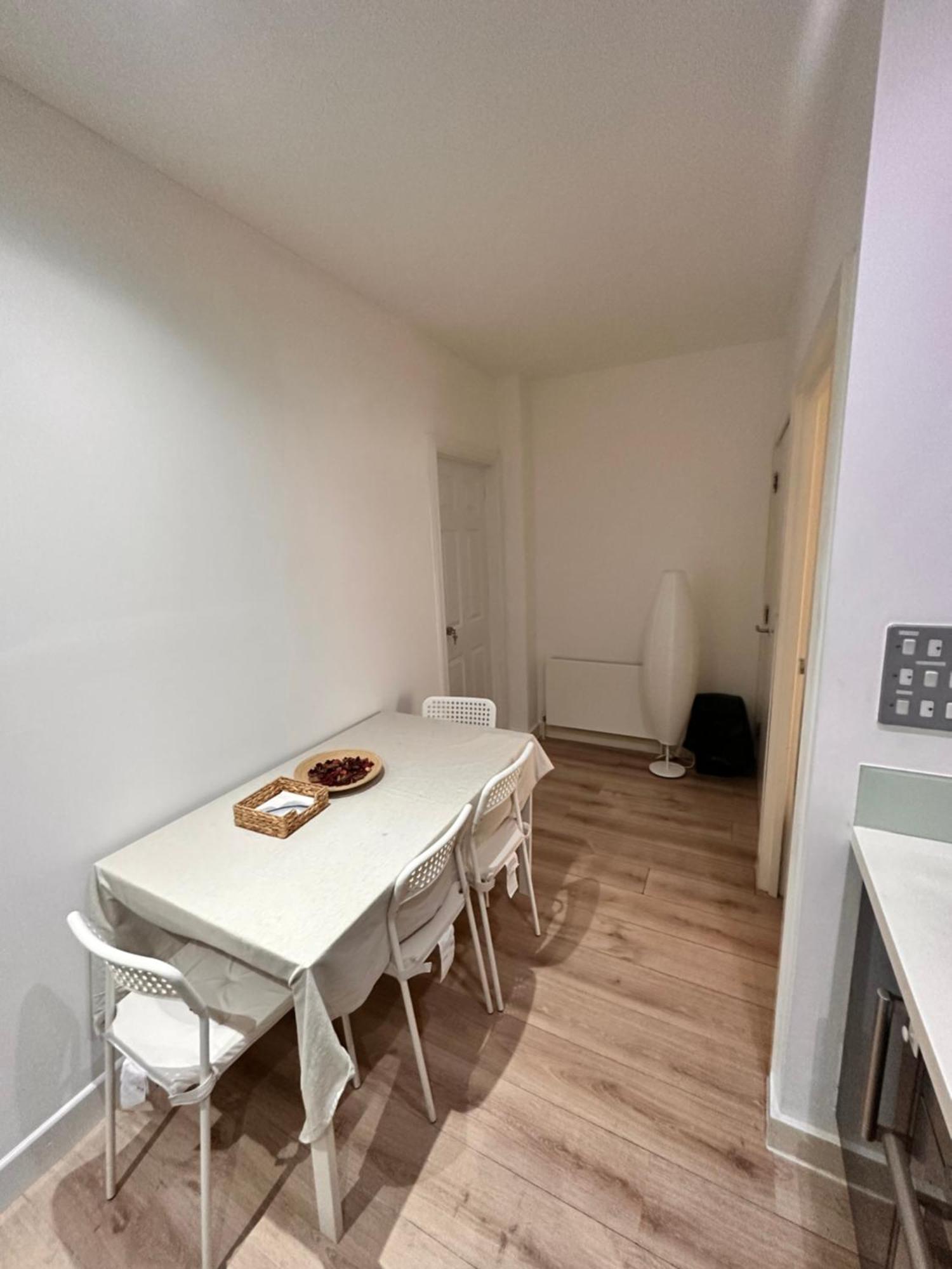2 Modern Double In The Heart Of Brick Lane * London