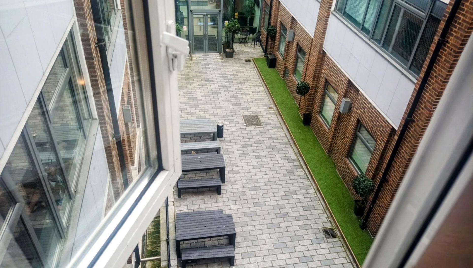 Gorgeous Flatb Liverpool St Station Homestay *