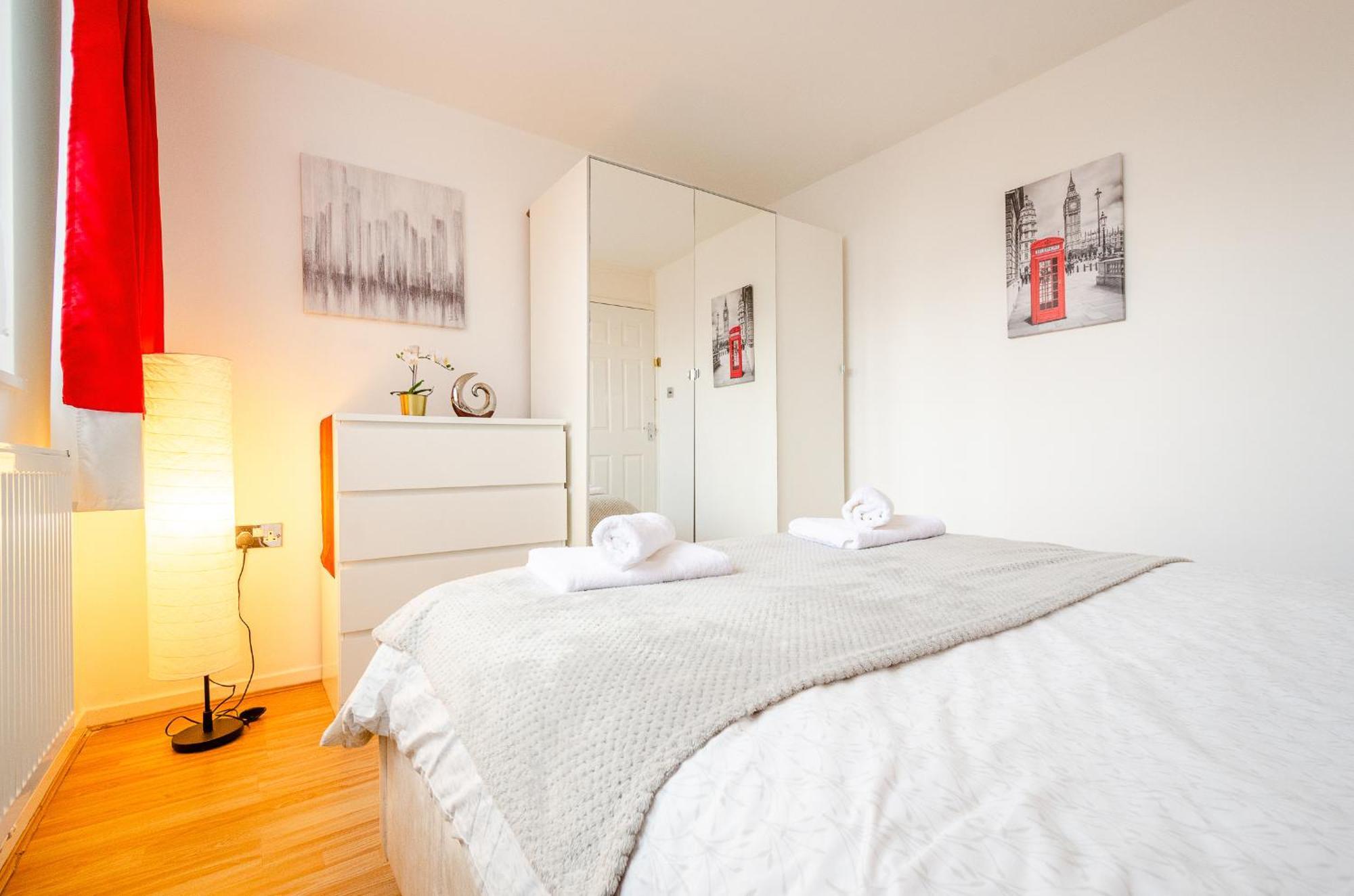 Serviced - Exel & O2 & Canning Town - Away From