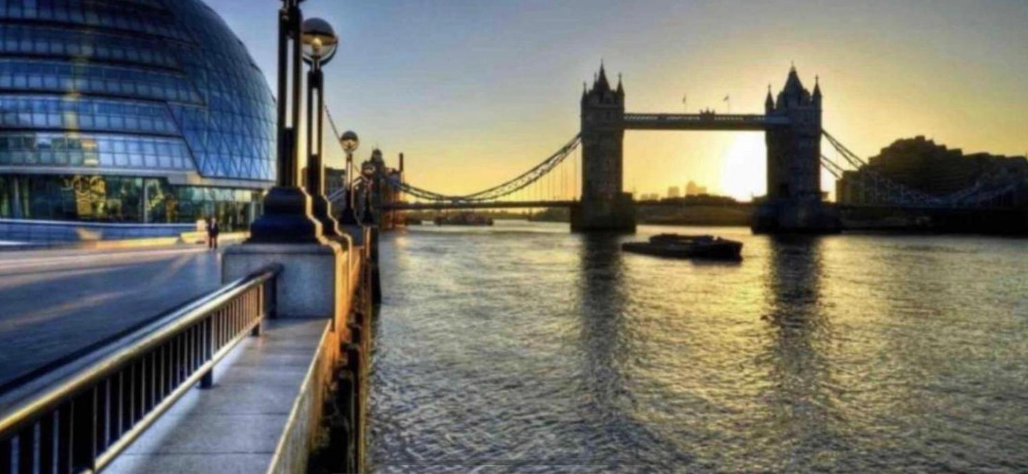 Tower Bridge, Boutique, Shad Thames Butlers Wharf Secure Parking , Balcony View Of Shard, Luxury With Van Parking Upto 4 Vans Ideal For Builders Shopfitters Secure Cctv Apartment *
