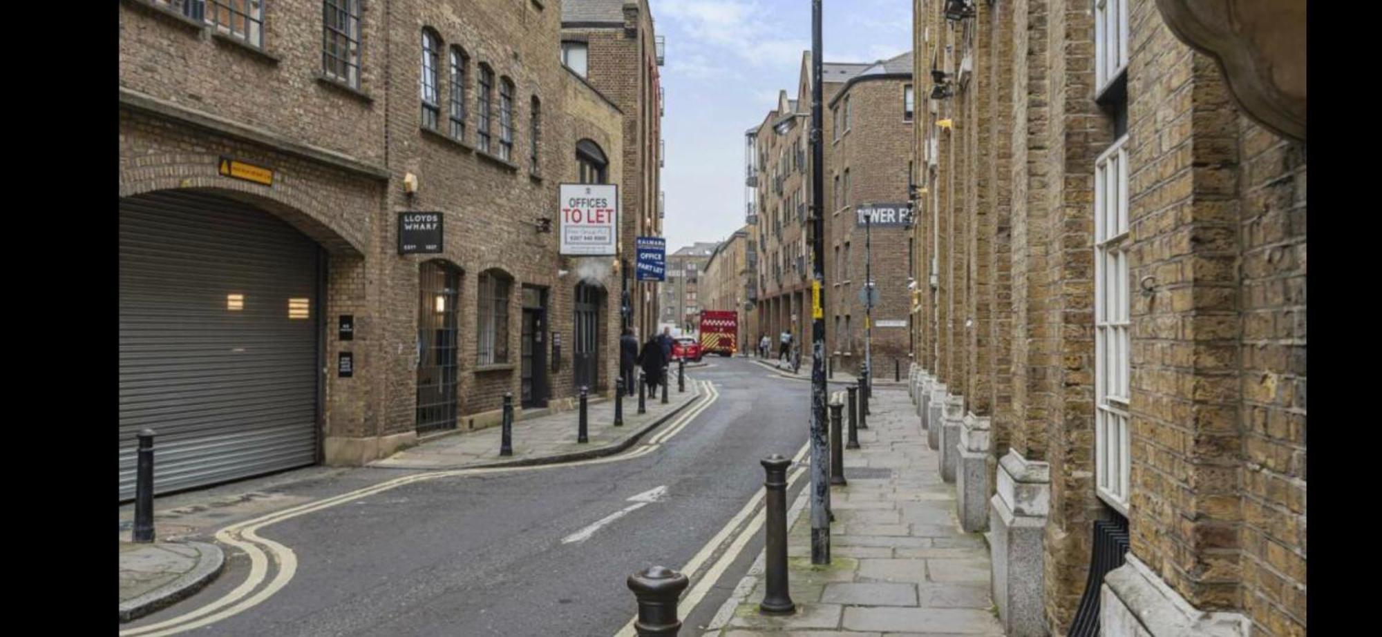 Tower Bridge, Boutique, Shad Thames Butlers Wharf Secure Parking , Balcony View Of Shard, Luxury With Van Parking Upto 4 Vans Ideal For Builders Shopfitters Secure Cctv * London