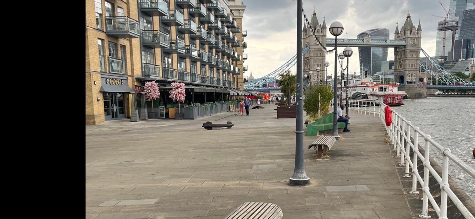 Apartment Tower Bridge, Boutique, Shad Thames Butlers Wharf Secure Parking , Balcony View Of Shard, Luxury With Van Parking Upto 4 Vans Ideal For Builders Shopfitters Secure Cctv *
